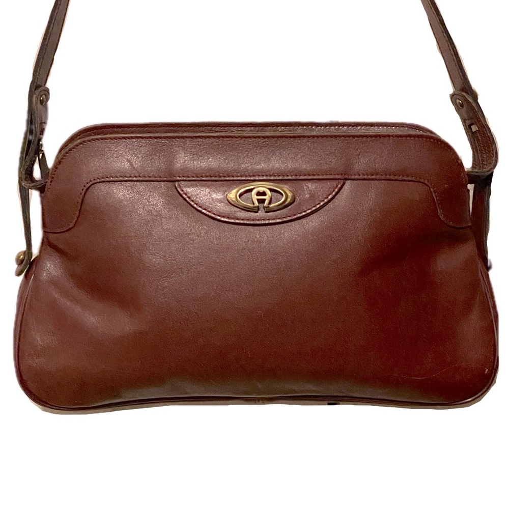 FAB FIND! VTG ETIENNE AIGNER REDDISH BROWN LEATHER SHOULDER PURSE EMBLEM HANDBAG